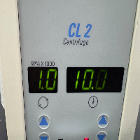 Thermo IEC Centra CL2 Centrifuge image 2